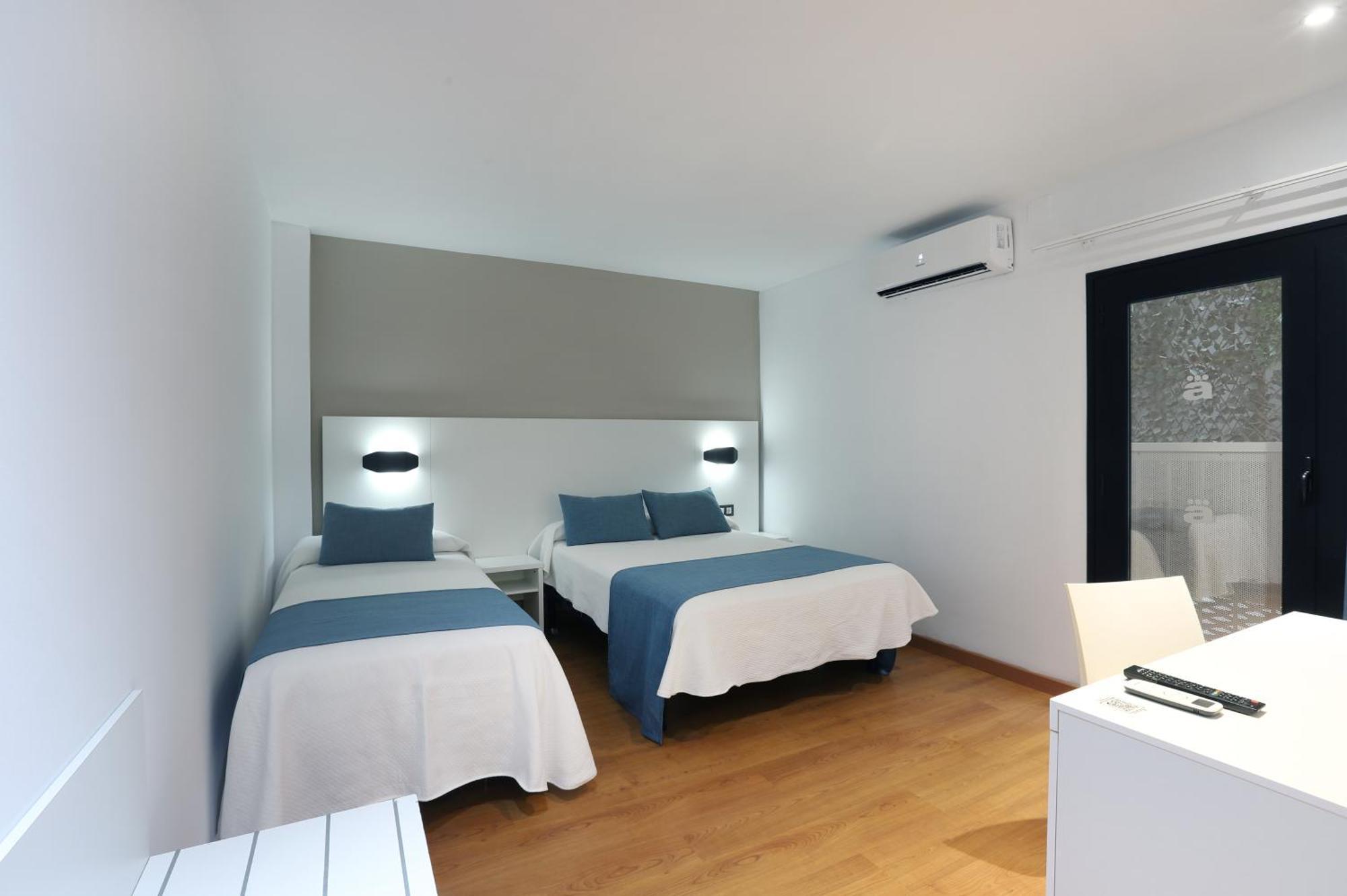 Hotel Alameda Бенидорм Екстериор снимка